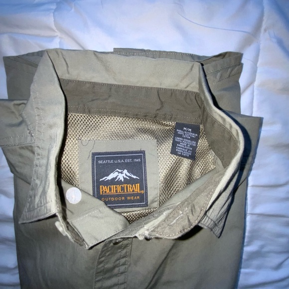 Pacific Trail, medium cotton shirt, cool, quick-dry, pit to pit 23.”vent in back - Picture 6 of 6